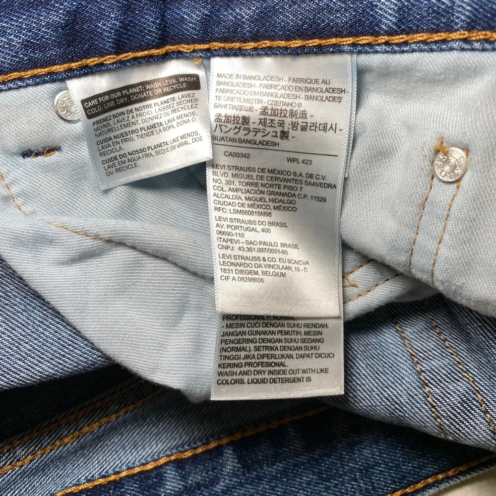 Levis 505 Regular Fit Straight Leg Jeans Mens 34x32 Medium Wash Denim
